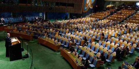 联合国大会“史上最尴尬”一幕：他上台后，观众纷纷撤离！